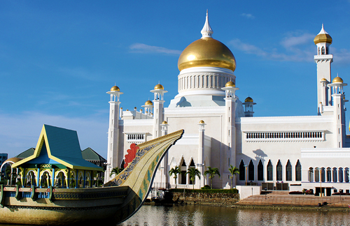 Brunei: Omar Masjid Mosque in Bandar Seri Begawan