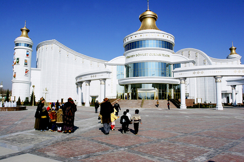 Turkmenistan: Ashkhabad Puppet Show Theater